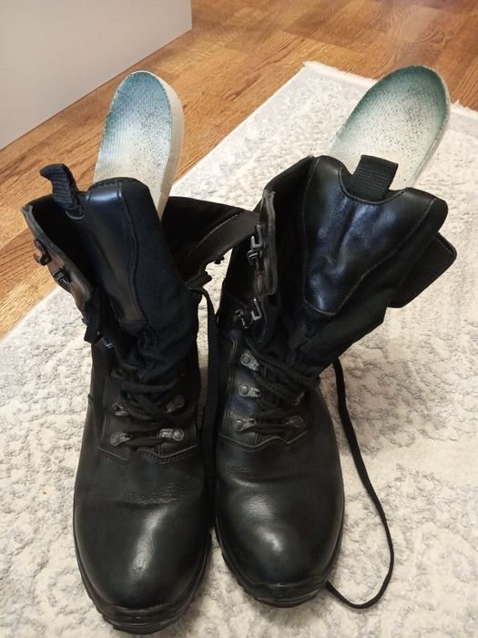 Ботинки супер стан високи шкира