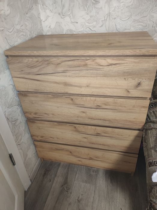 Продам комод з документами