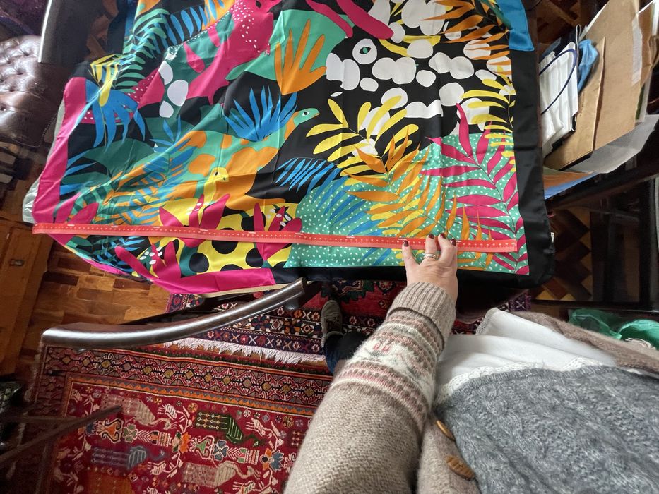 Lenço novo estampado da Pull and Bear