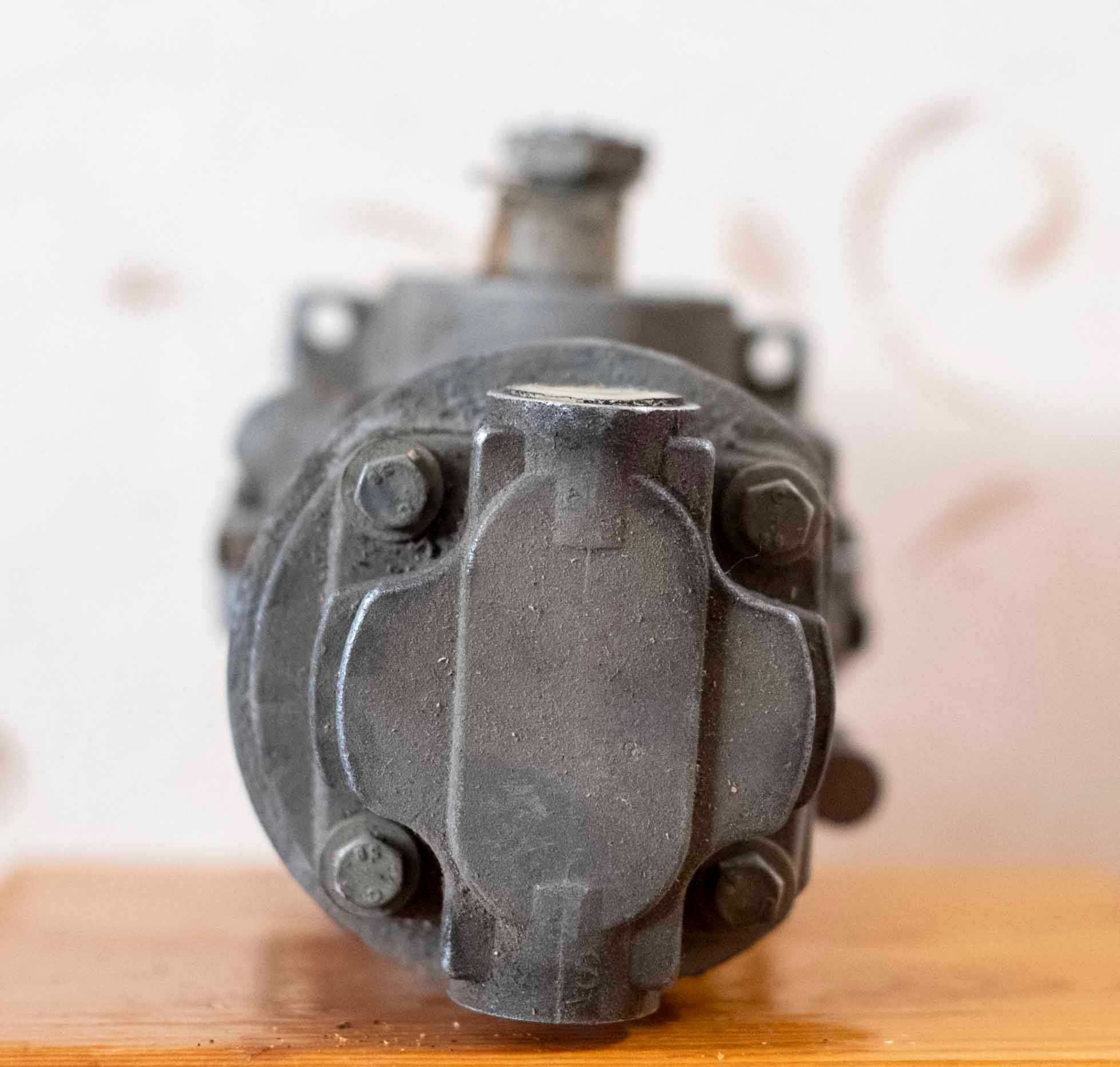 Sprężarka tłokowa HS11 klasyczna jednostka do systemów pneumatycznych