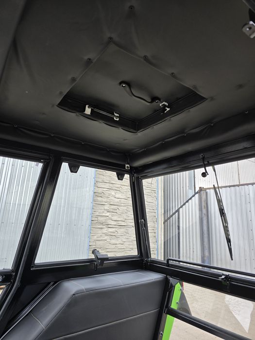 Nowa kabina c360  Kabina c360 Kabina ciągnikowa Maska c360 nowość