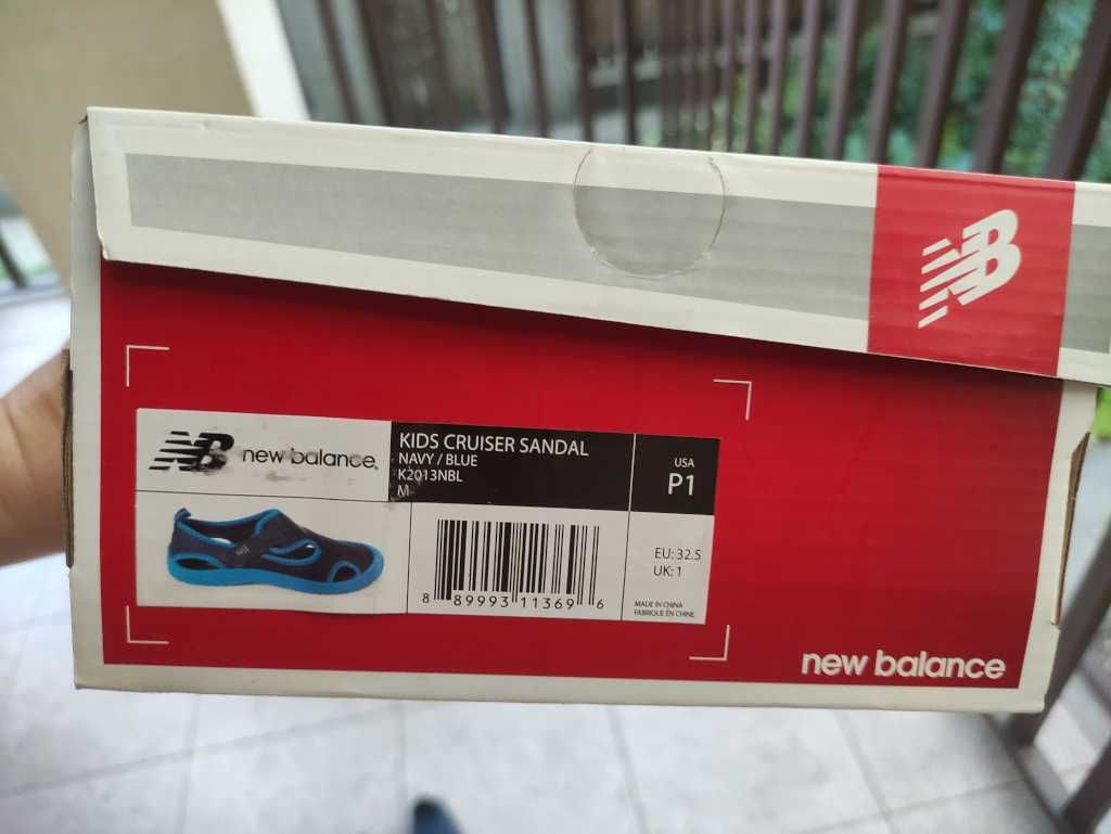 New Balance - dziecięce sandały - rozm. 32