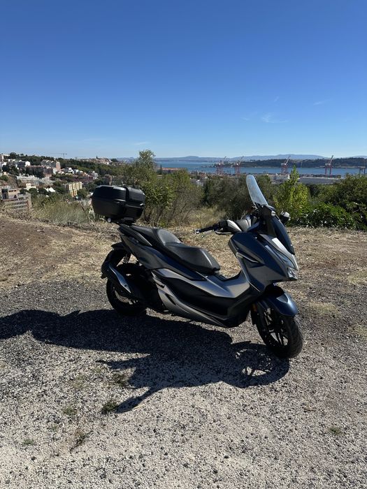 Honda Forza 300 ABS