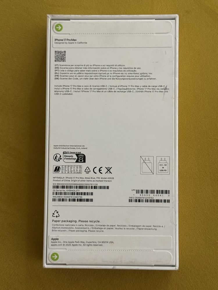 iPhone 17 pro max 1tb ( selado )