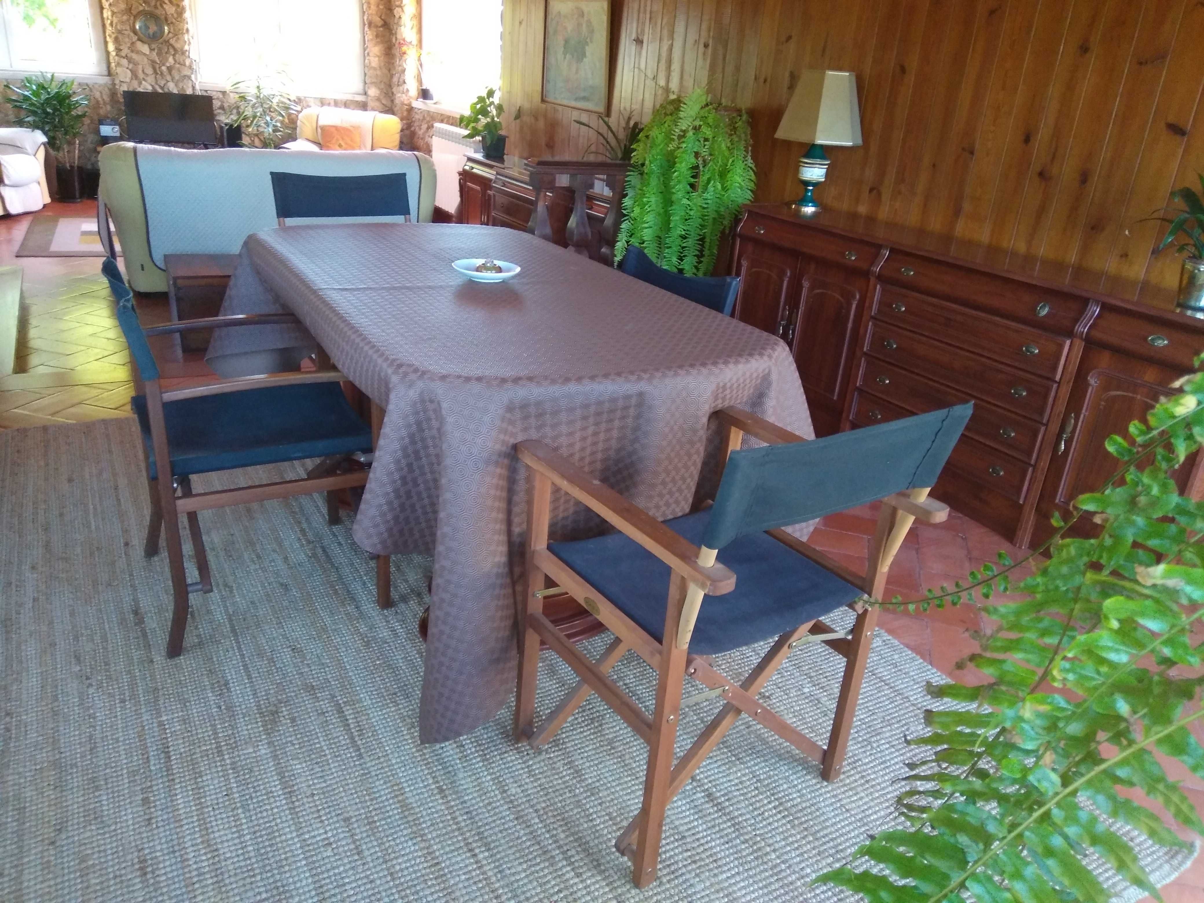 Alugo quarto  a senhora na MALVEIRA Mafra
