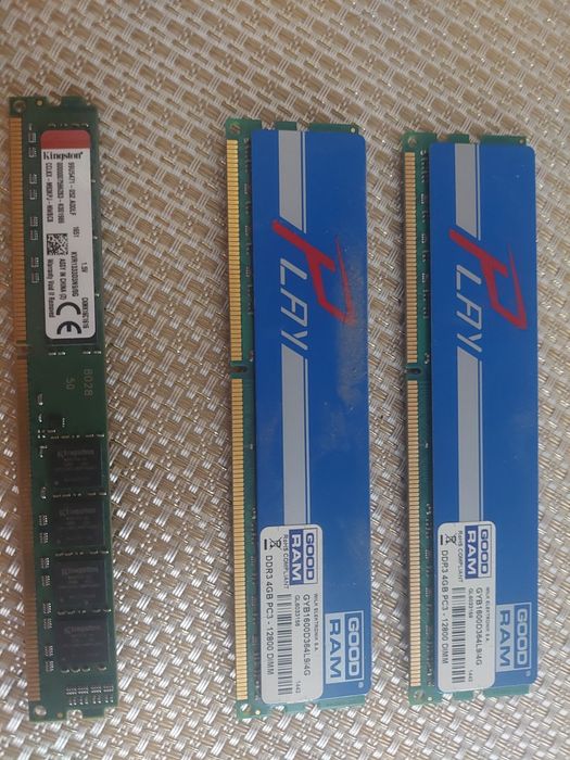 Pamiec DDR 3 używana.