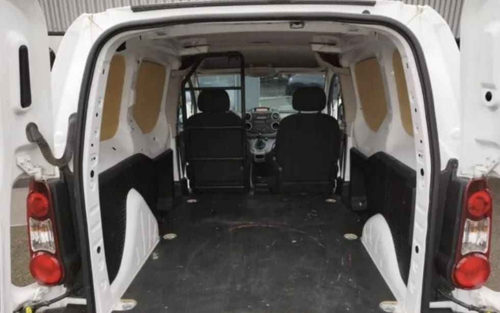 Peugeot Partner para peças