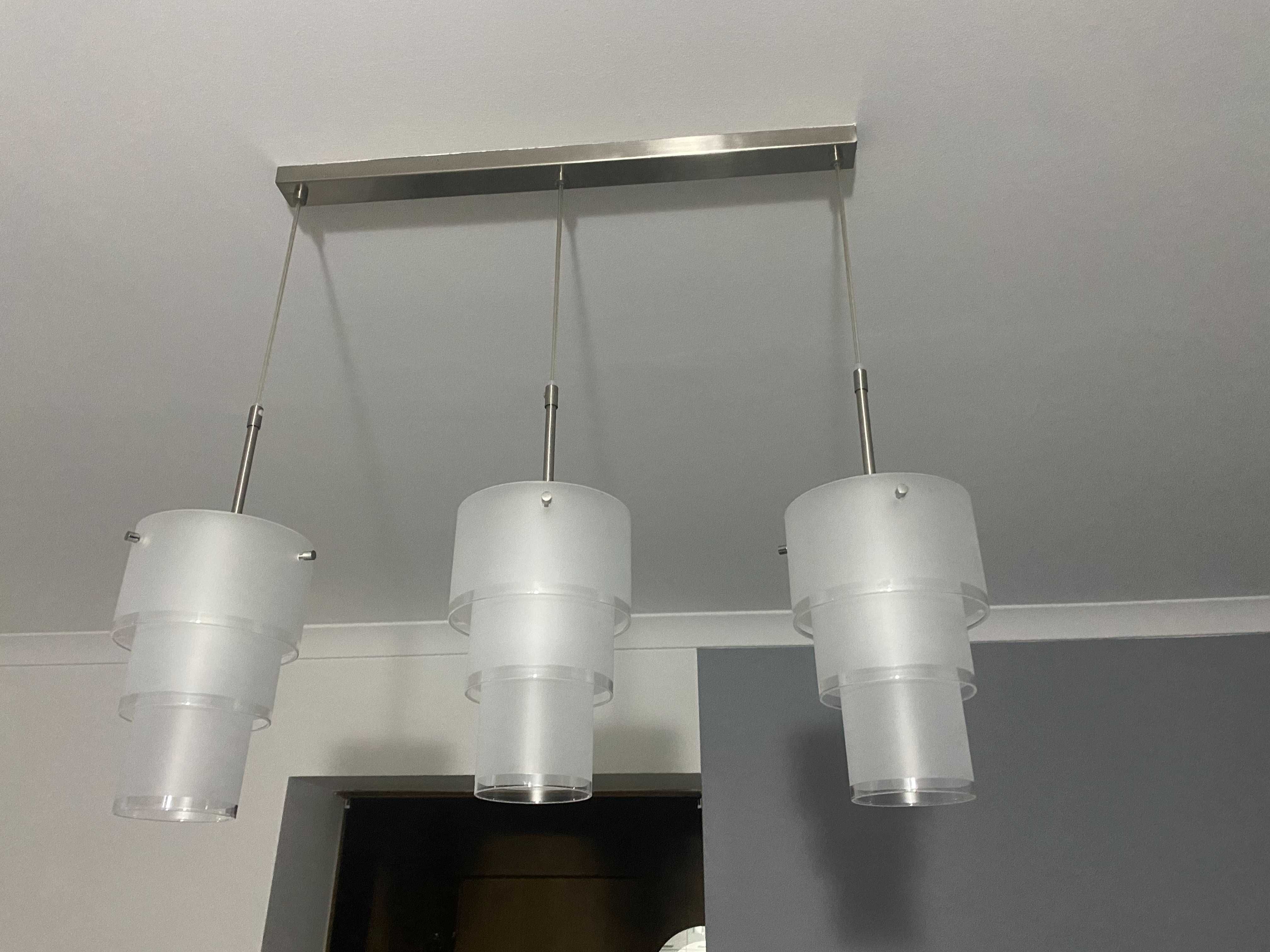 Lampy wiszące szklane