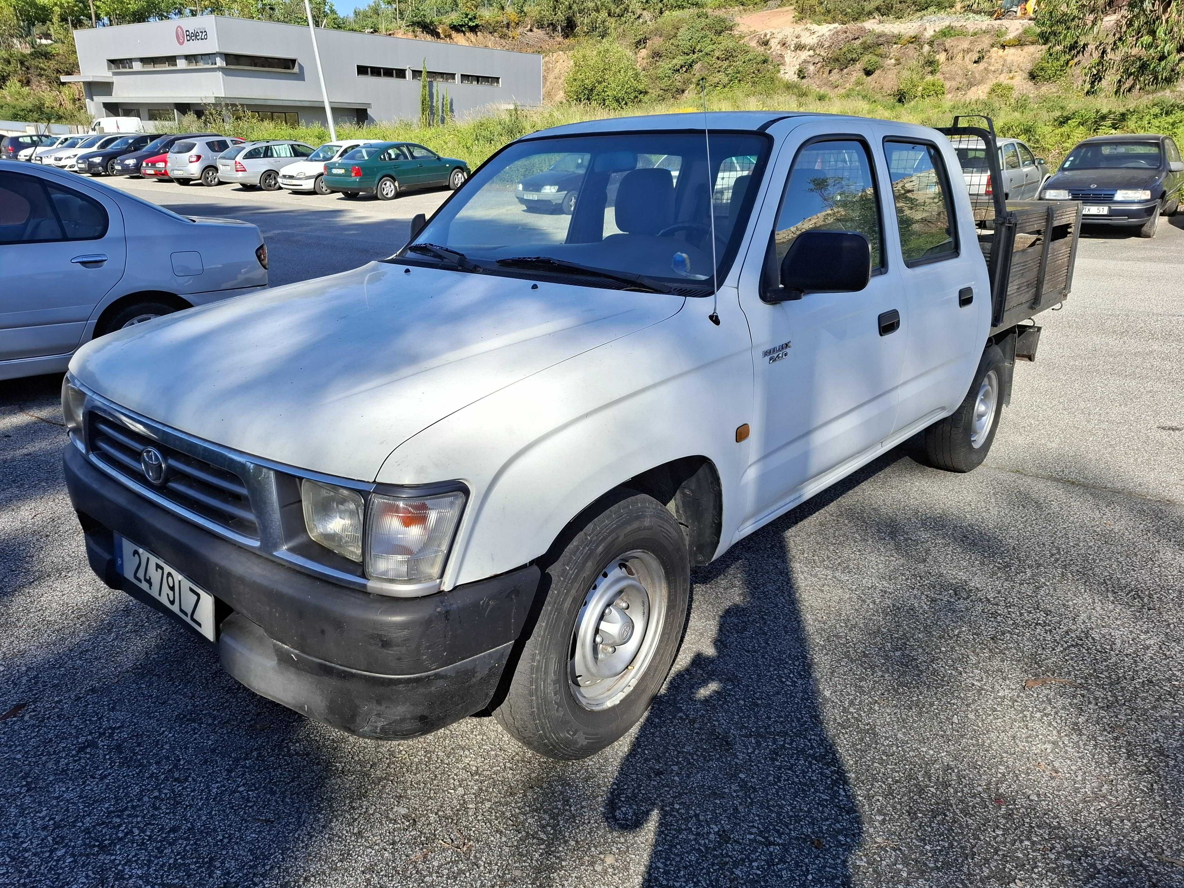 Toyota Hilux 2.4D Cab. Dupla Nacional