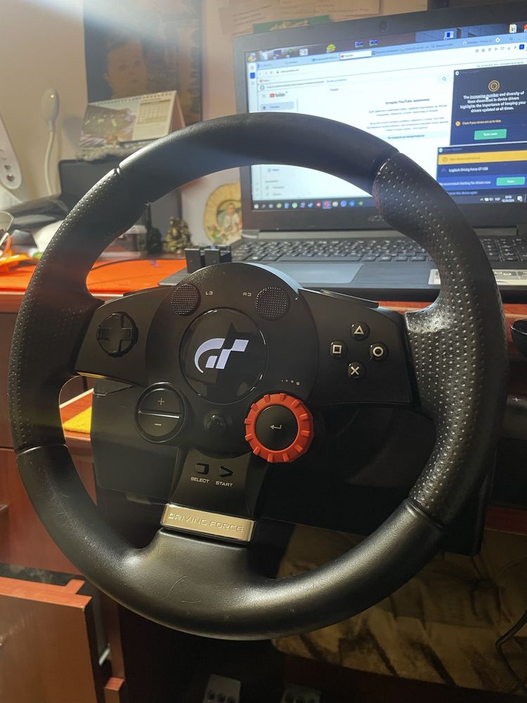 Logitech Driving Force GT