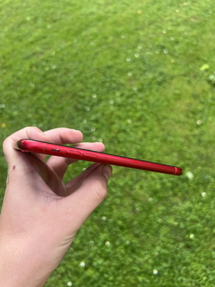 iPhone XR 64GB Product RED