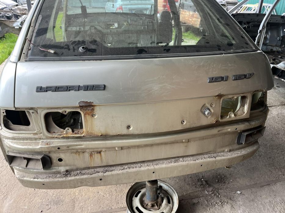 Продам кузов ваз 2112 .