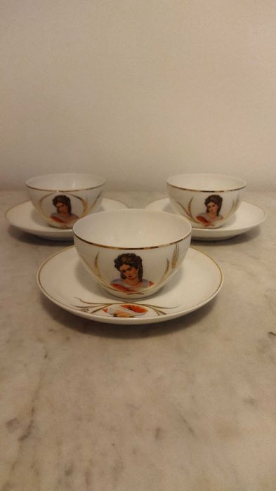 Três chávenas de café - vista alegre - Decoração Damas
