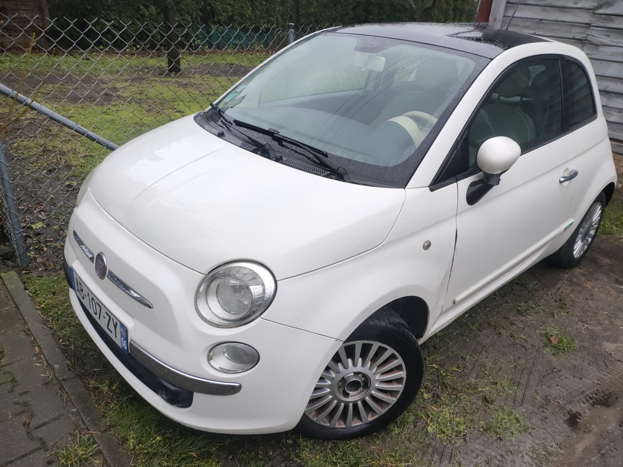 FIAT 500 1.2 benzyna czterocylindrowy Lounge Panorama Klima