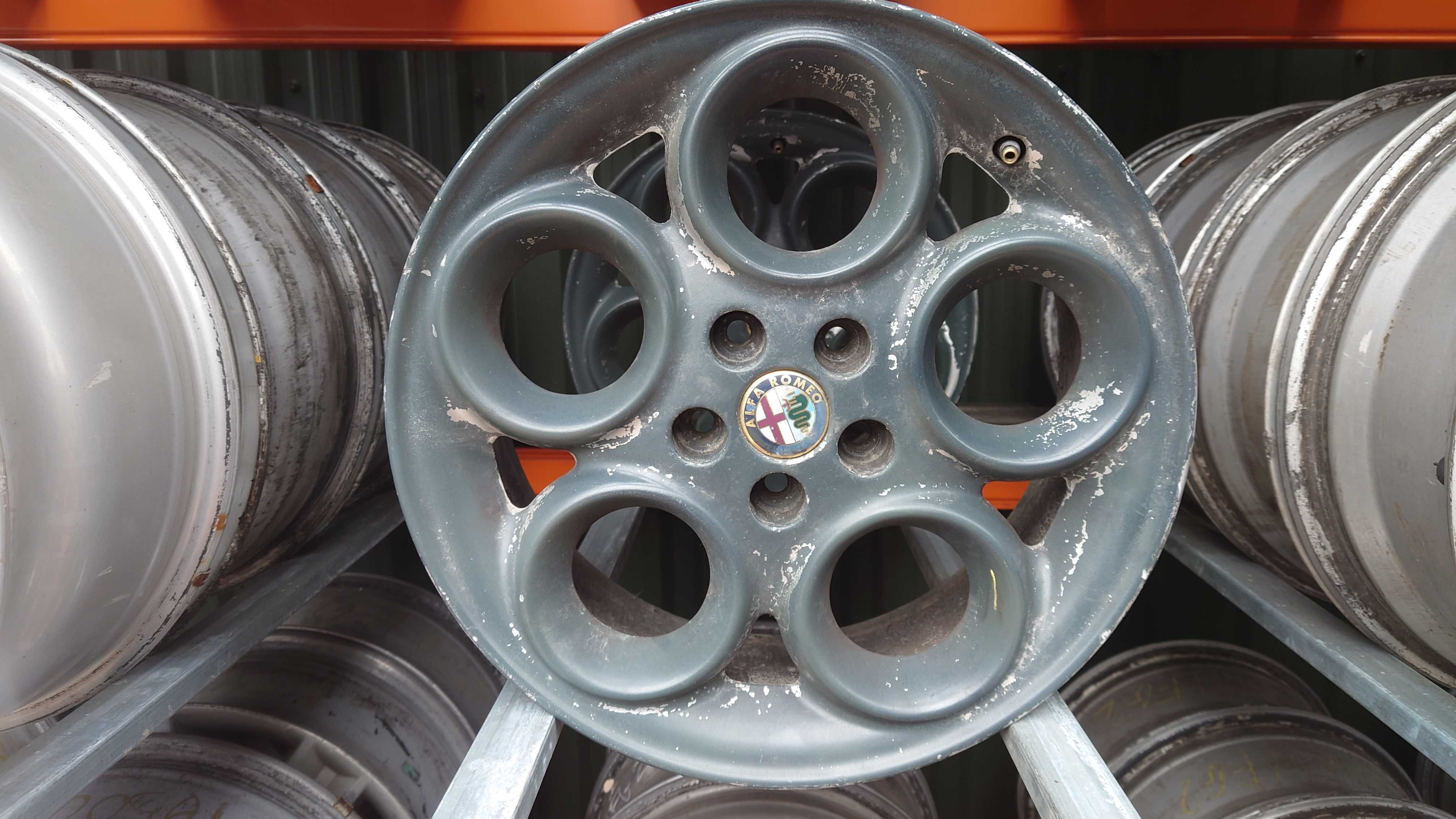 Alfa Romeo SPEEDLINE Alufelgi Alusy Felgi Aluminiowe 5x98 16' 16 cali