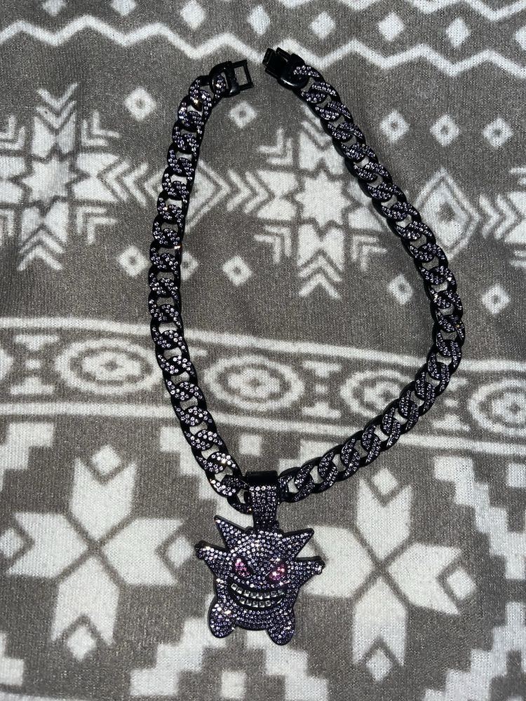 chain z pendantem gengar, iced out cuban link