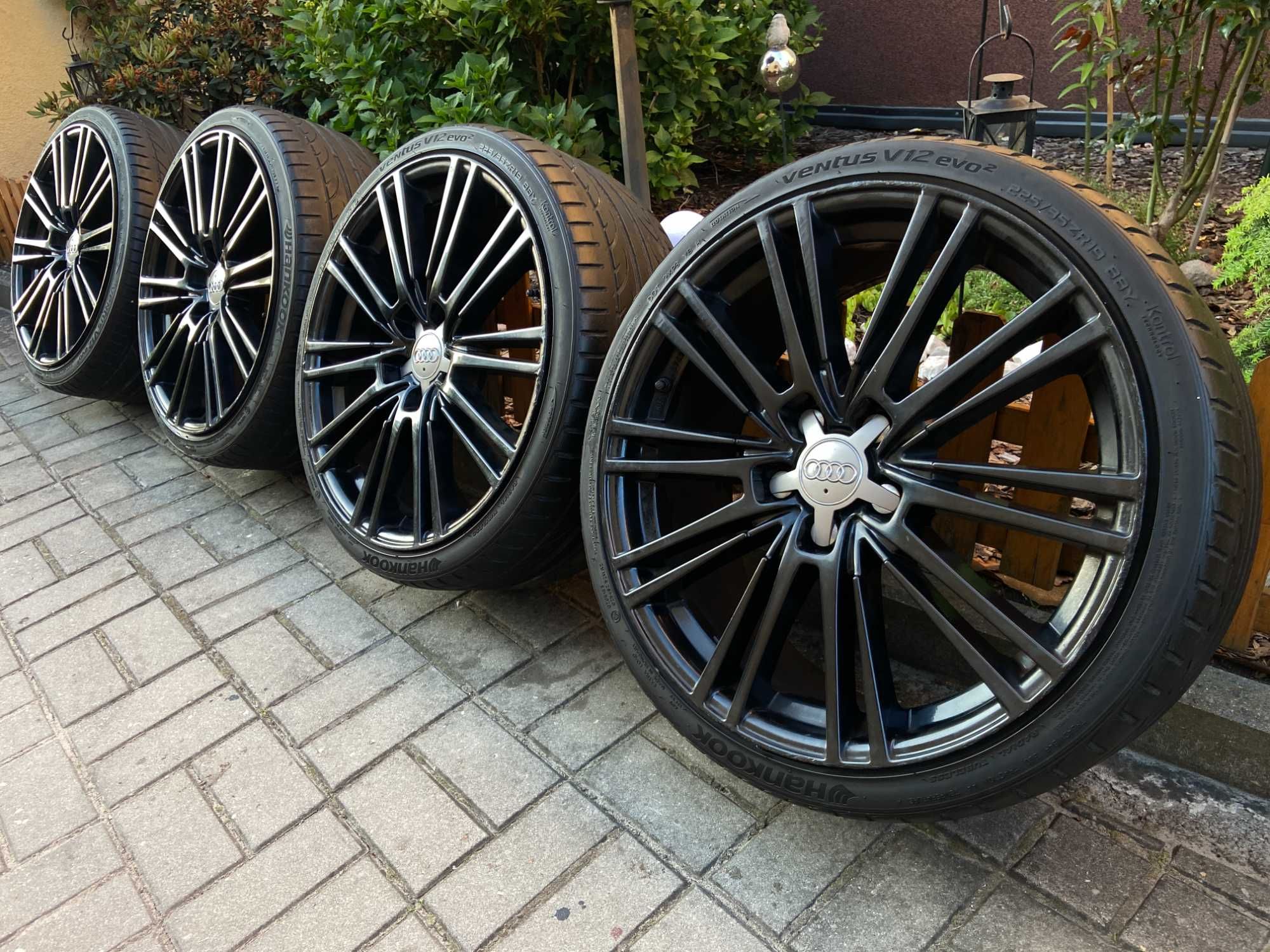 Alufelgi Felgi Audi VW SEAT SKODA 19 cali 5x112 CZARNE Golf Leon A3 A4
