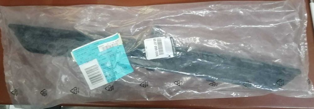 Megane IV - Friso Para-Choques TRS