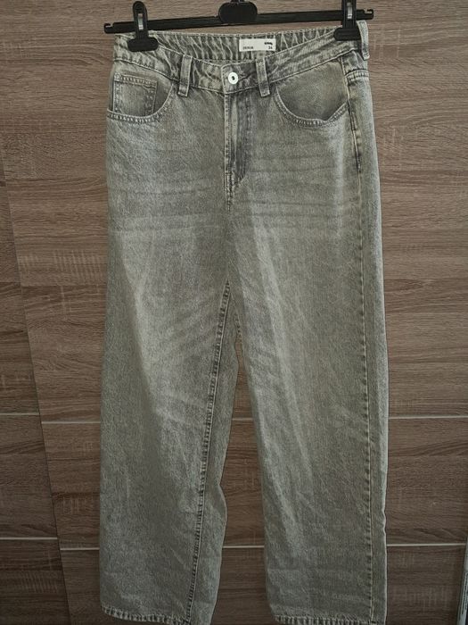 Szare szerokie spodnie baggy S (mają wade)