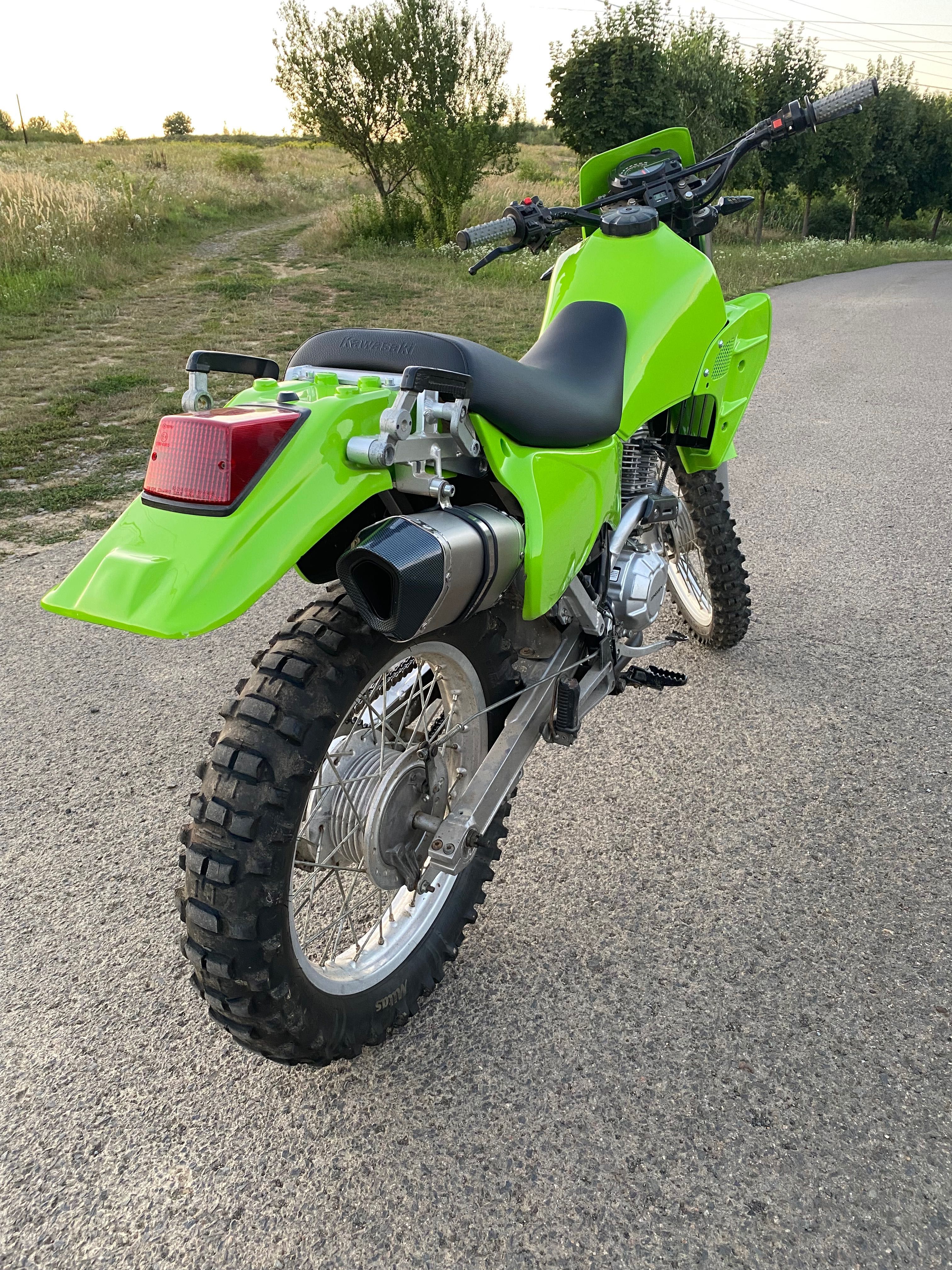 Мотоцикл Kawasaki klr ендуро