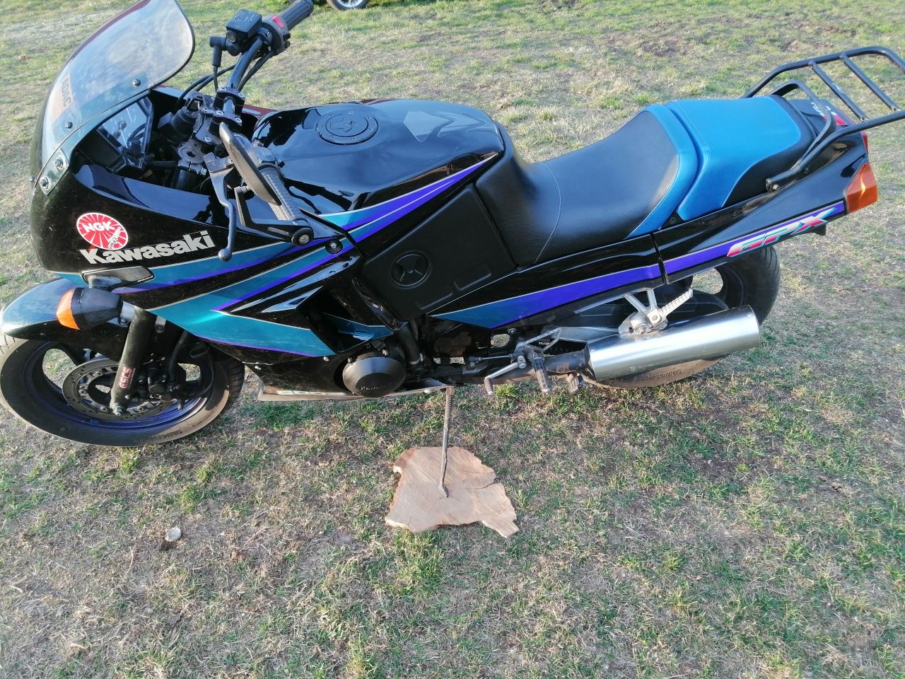 Kawasaki gpx 600
