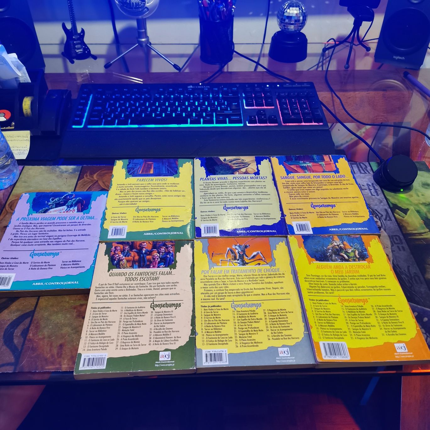 Lote de livros Arrepios e TerrorLandia