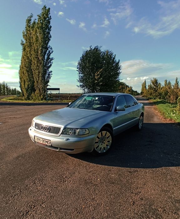 Audi A8 (D2) Quattro Tiptronic