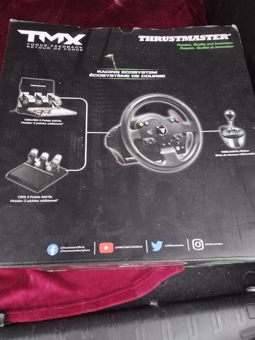 Volante com pedais trustmaster tmx force