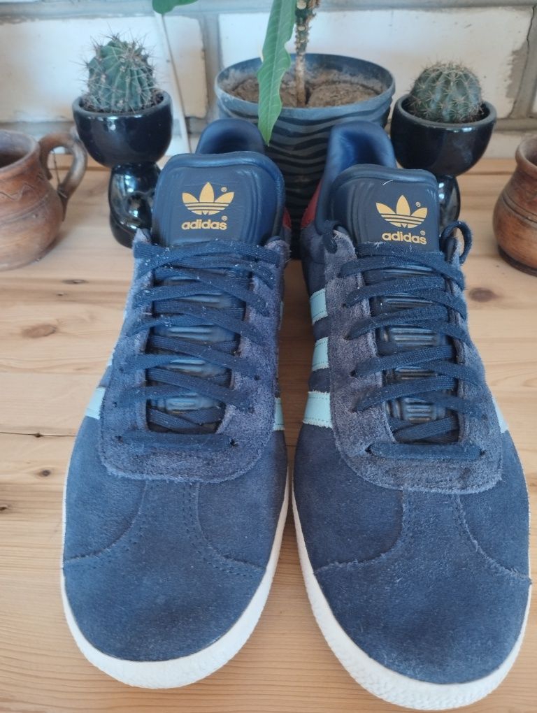 Adidas Gazelle Og 43 size
