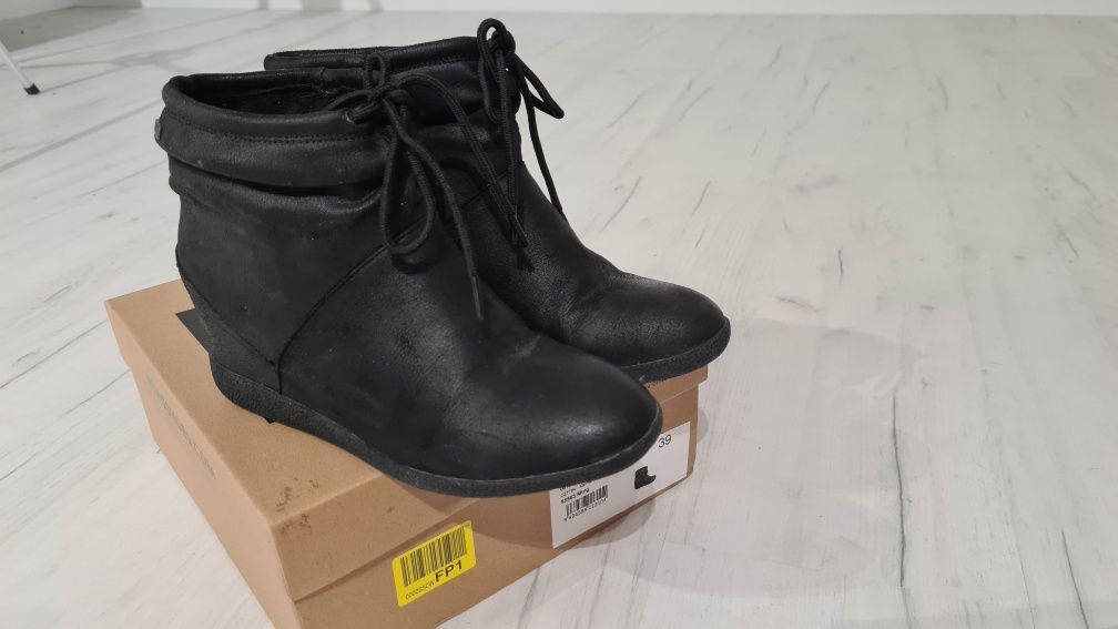 MTNG buty zimowe Mustang r. 39 botki, czarne IDEAŁ