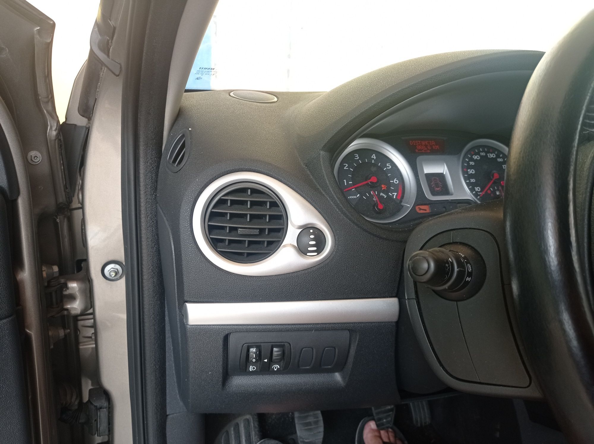 Renault Clio 1.2 turbo