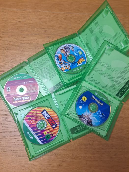 X box one  NBA 2K24, Angry Birds Star Wars, Super Luckys Tale, Disneyl
