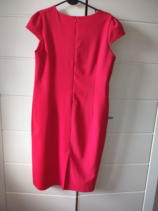 Malinowa sukienka elegancka r 46
