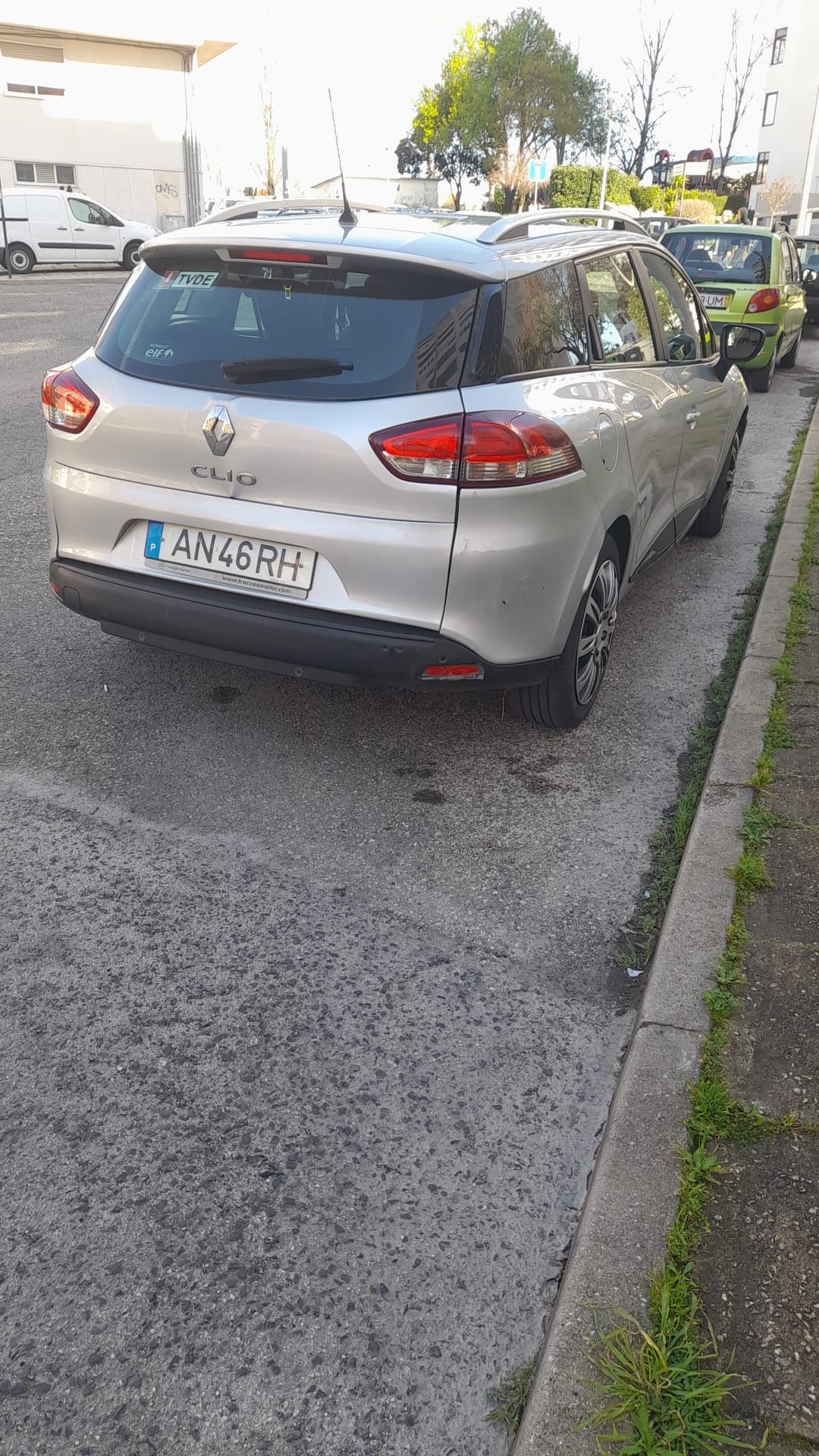 Renault Clio Sport Tourer
Diesel · Janeiro · 2018 · 210 000 km · 90 cv