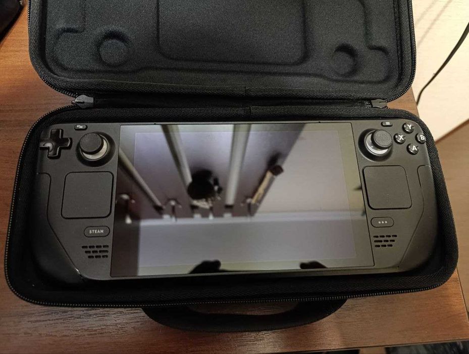 Steam Deck LCD на 1 ТБ
