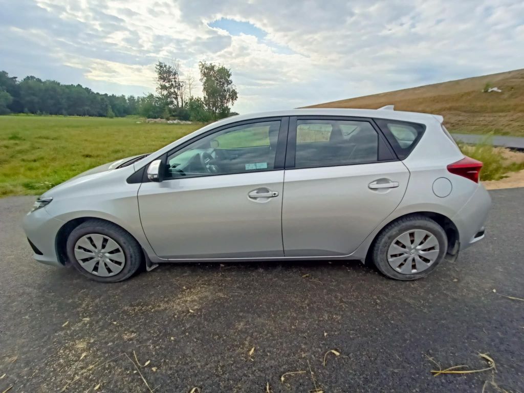 Sprzedam Toyota Auris