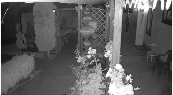 Kamera wifi 5MP zestaw monitoringu na działke z routerem  + 64gb