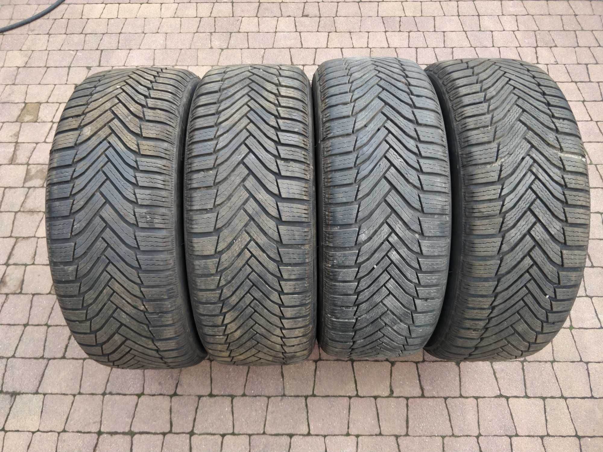 3102. Opony zimowe 225/50/17 Michelin 2021r 8mm cena za 4szt