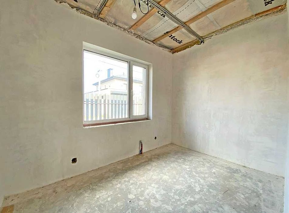 Одноповерховий ОКРЕМИЙ  БУДИНОК  у Лісовій Бучі! Чистове оздоблення!