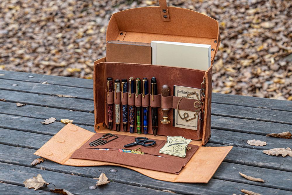 Galen Leather writer’s medic bag - piórnik / torba stan idealny