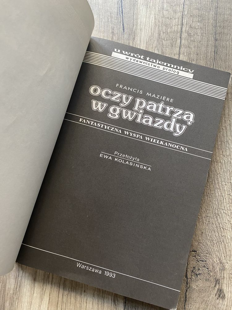 Oczy patrzą w gwiazdy, Francis Maziere