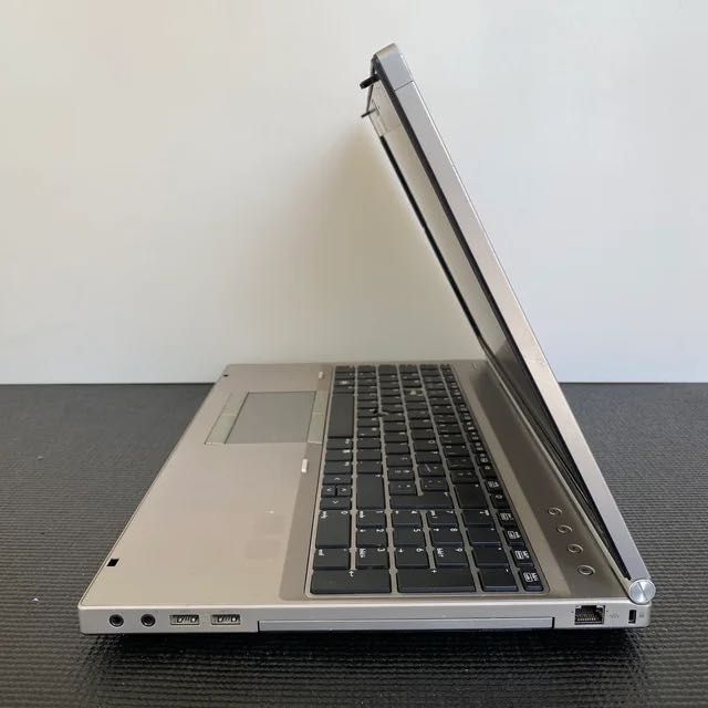 Computador portátil HP Elitebook 8560P