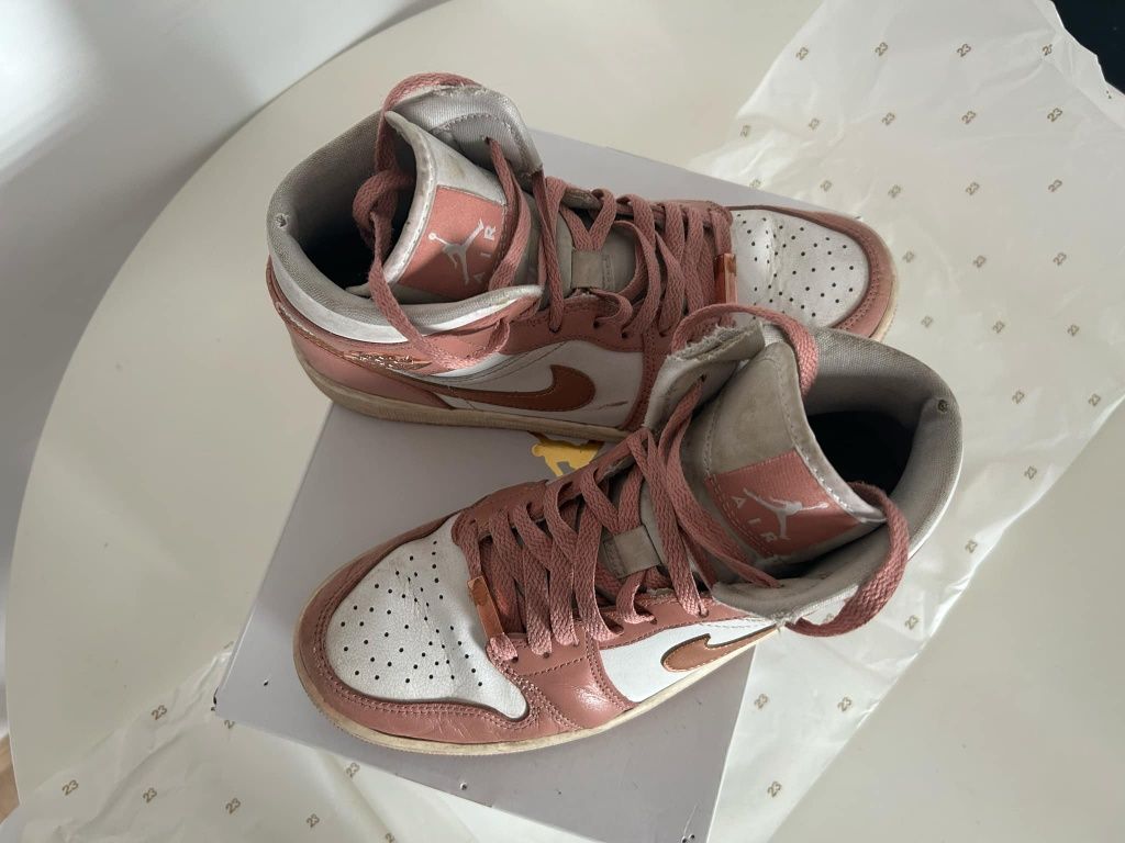Nike Air Jordan 1 MID SE damskie 39 używane