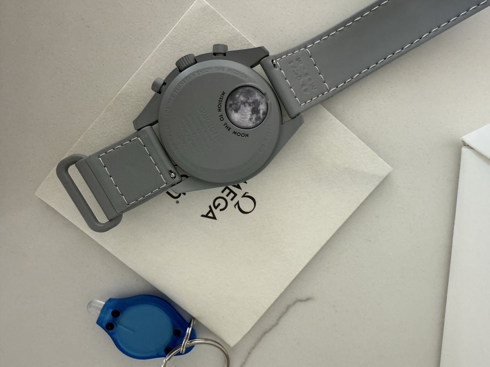 Часы наручные moonwatch 1961 limited edition swatch omega