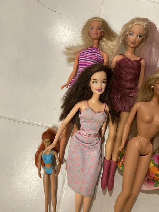 Bonecas barbie desde 2€ a 28€ cada