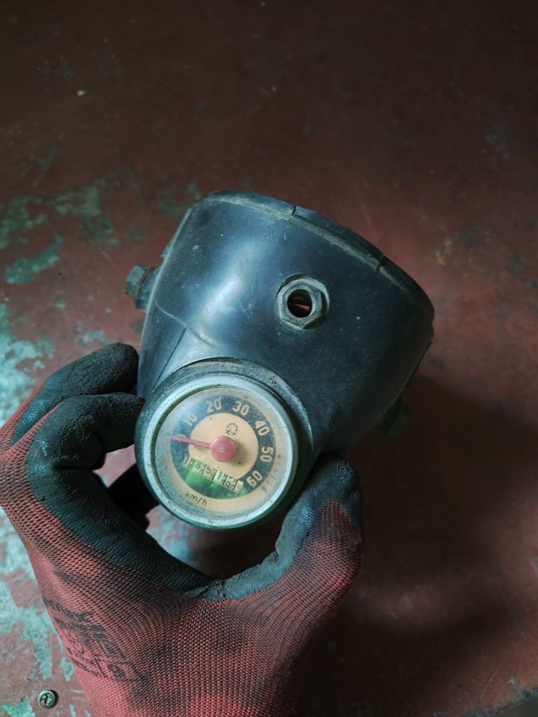 Lampa przód licznik Romet ogar motorynka kadet pegaz