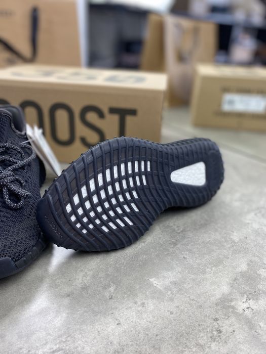 Мужские текстильные кроссовки Yeezy Boost 350 V2 Black изи буст ob191