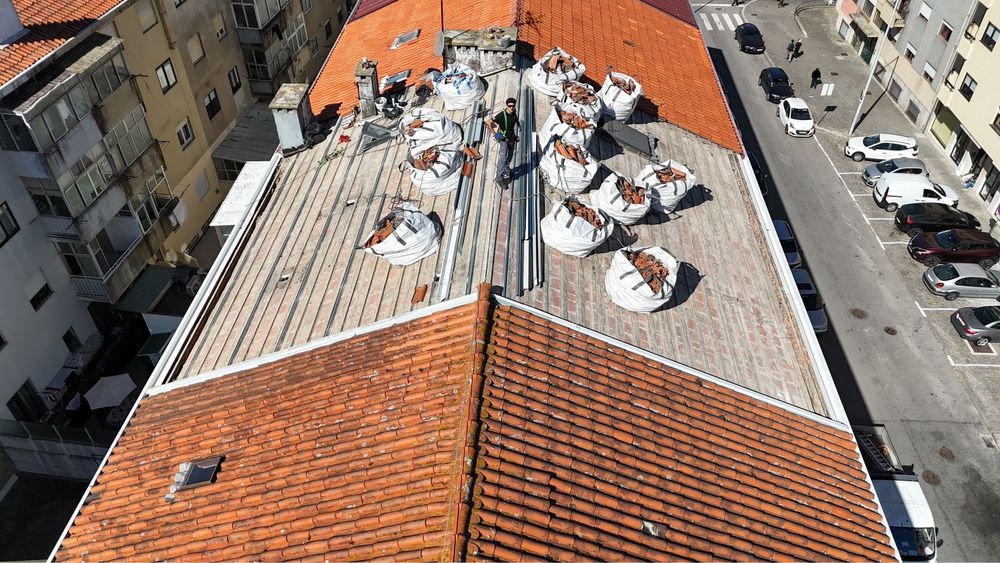 Retirada de Fibrocimento (Amianto)