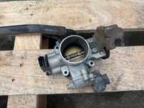 KIA CEED I 06-12 1.6 16V PRZEPUSTNICA 35100-2B000