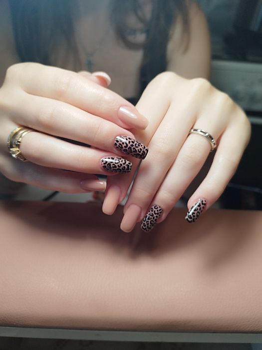 Манікюр,педикюр,нарощення!м.Стрий